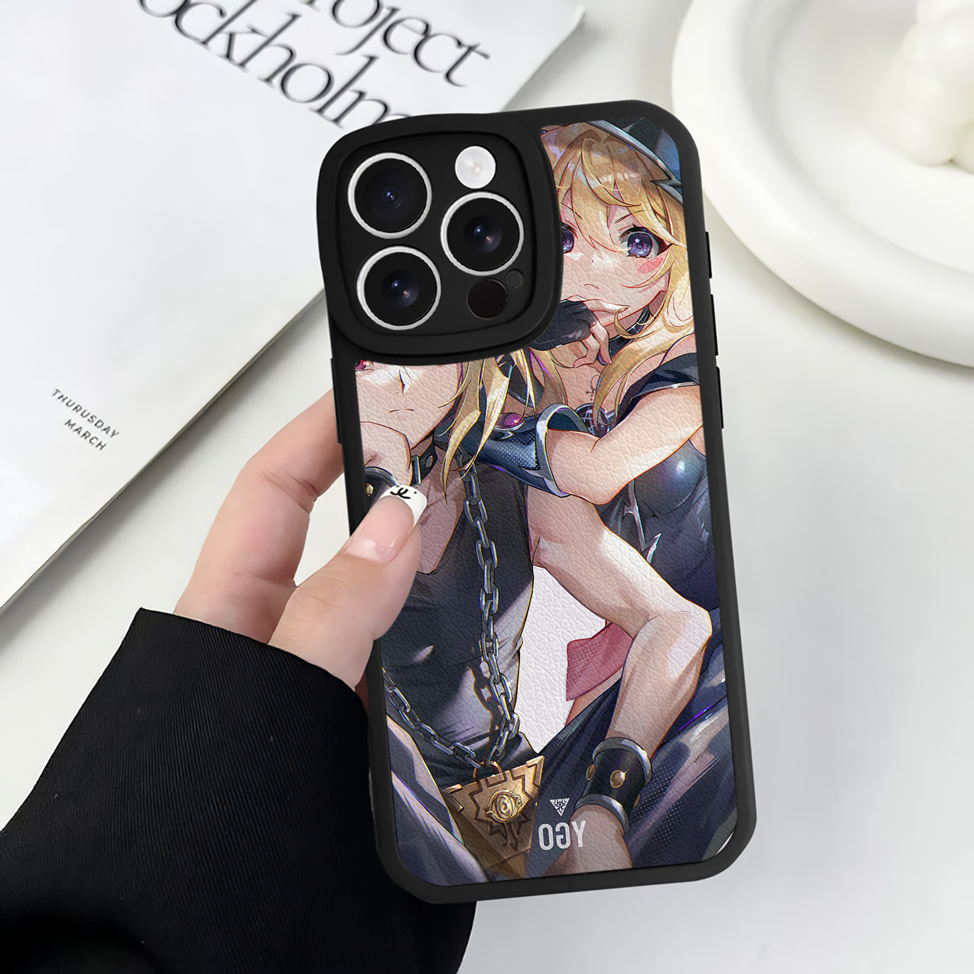 （画像用） 遊☆戯☆王 Yu-Gi-Oh! 【iPhone 16シリーズ対応】シリコンスマホケース（レザー調） 材質：シリコン